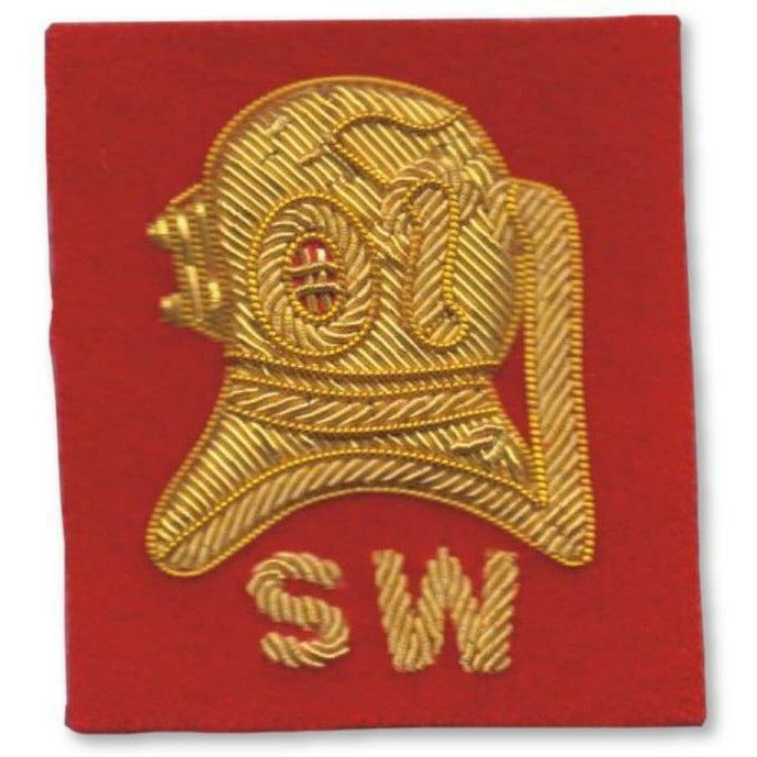 Ammo & Company Mess Dress- Qualification Badge-Divers (Shallow Water )  - Gold on Scarlet Ground
