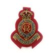 Picture of Side Hat Badge Royal Horse Artillery - Scarlet Backing - Tudor