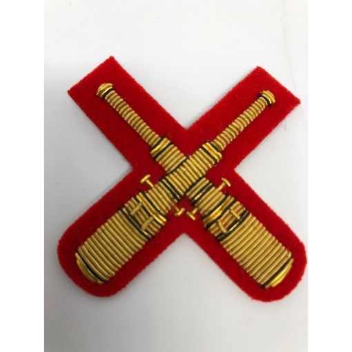 Picture of Mess Dress - Qualification Badge - RA Master Gunner - Gold on Scarlet
